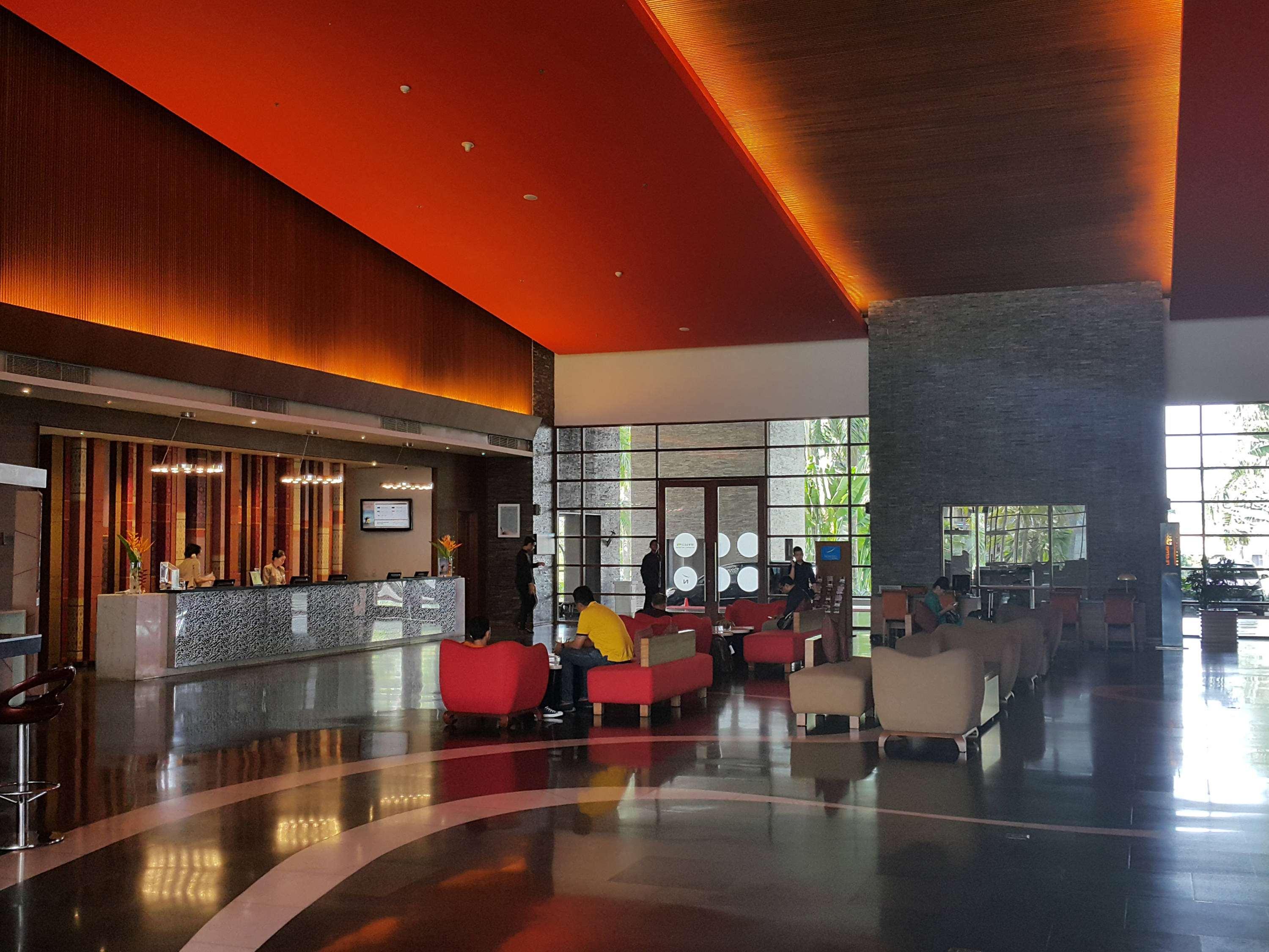 Novotel Палембанг Екстериор снимка